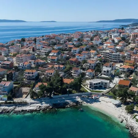 Cesarica Appartement Trogir