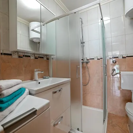 Cesarica Appartement *