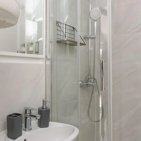 アパート Cesarica *