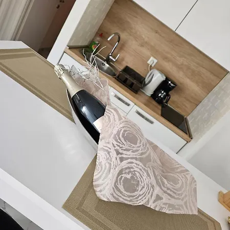 Cesarica トロギール