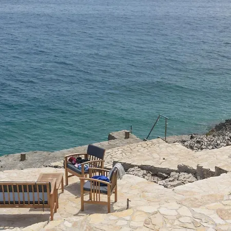 Cesarica アパート *