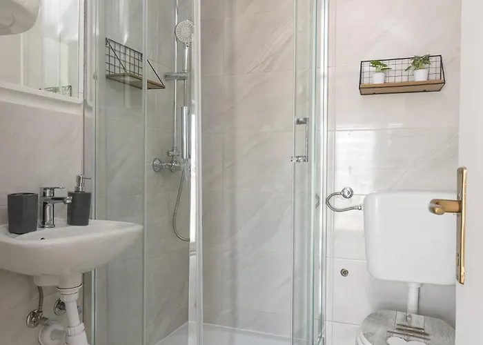 Cesarica Apartment Trogir